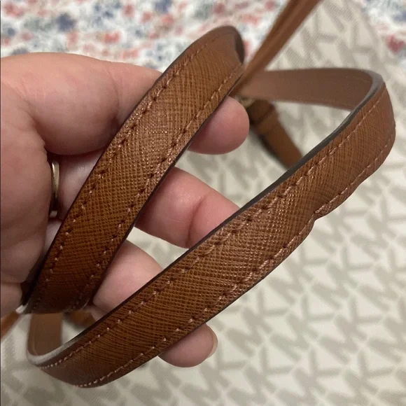 Michael Kors Monogram Cream and Brown Tote - Picture 3 of 12